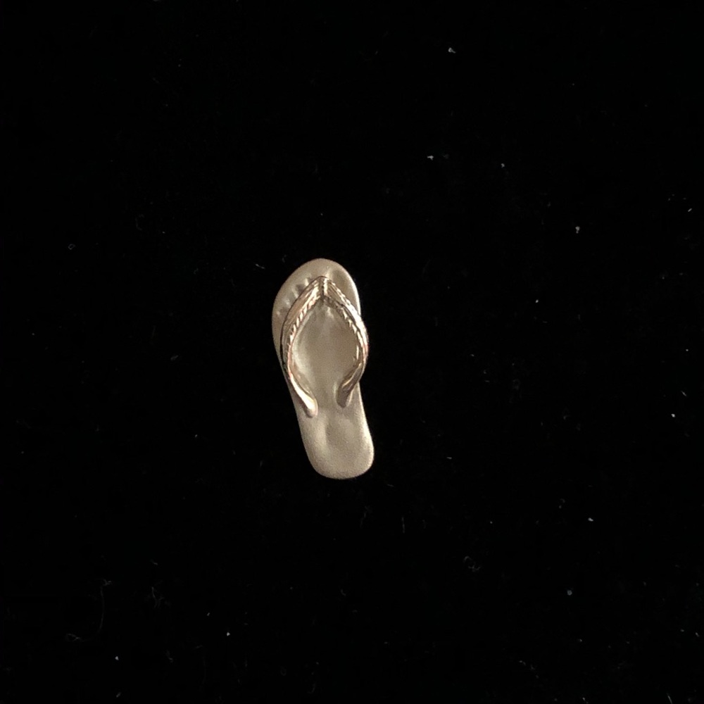 14K gold flip flop charm/pendant